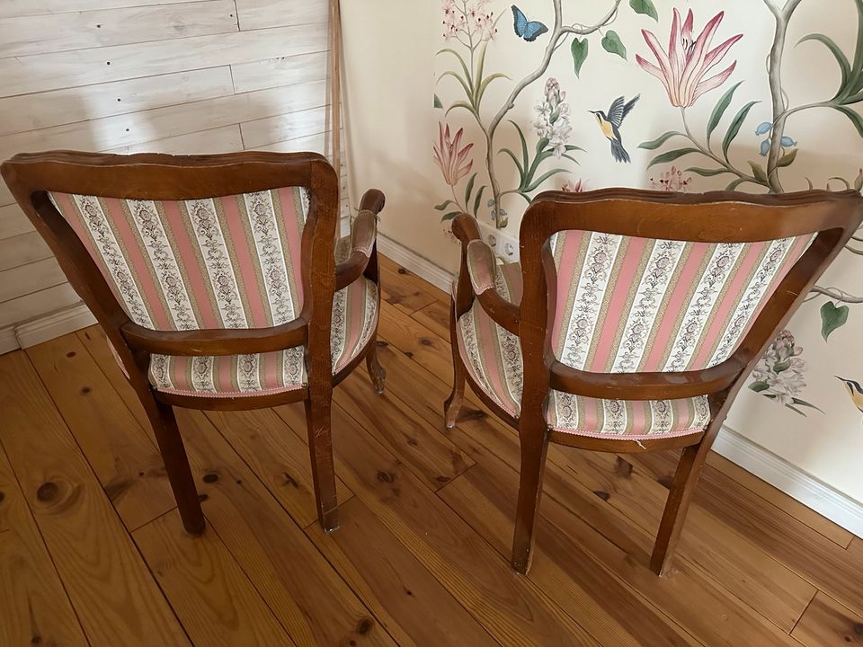 Vintage Stühle in Bad Bevensen
