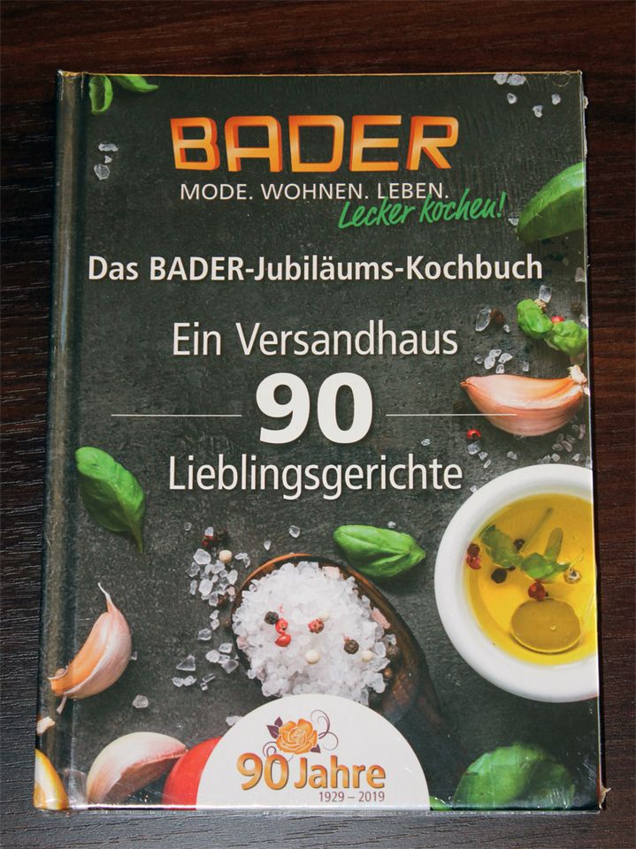 Kochbuch mit 90 deutschen Rezepten - neu - eingeschweißt in Nünchritz