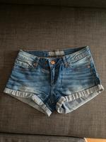 Kurze Jeans Short von Amisu Marburg - Hermershausen Vorschau