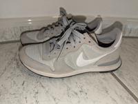 Neuwertige Nike Internationalist Gr. 38, Sneaker Schuhe in blau Baden-Württemberg - Göppingen Vorschau