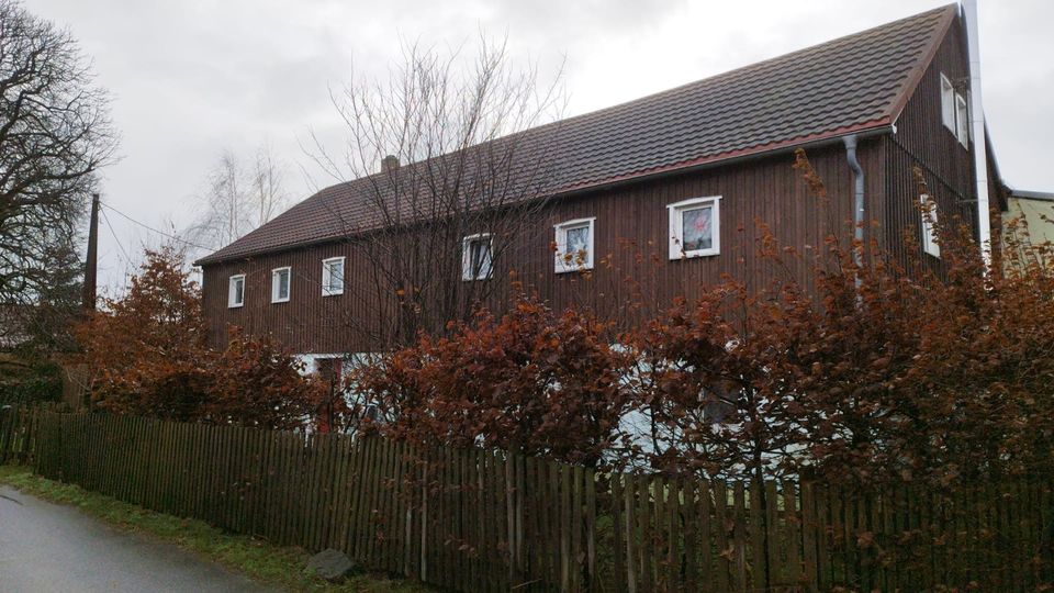 gr. Wohnhaus mit Gartennutzung ca 244 m² Wfl, + 80 m² Nebengeb in Weißnaußlitz