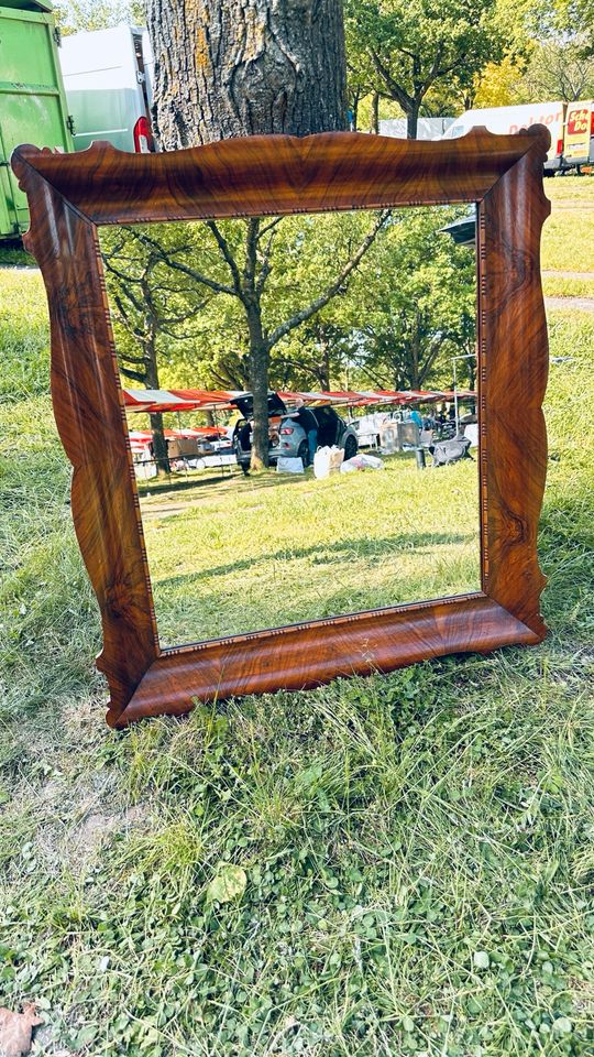 Spiegel Antik in Essen