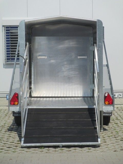 NEU! Kleinvieh Transporter Anhänger 1300kgGG 258x140x148cm in Reichertshofen