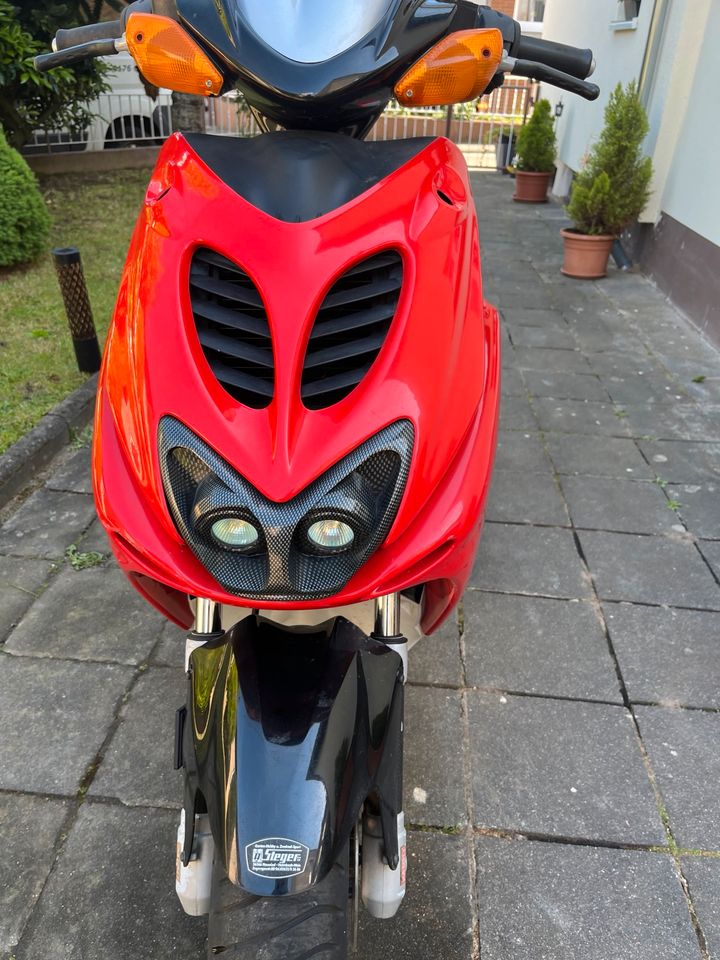 Yamaha Aerox 50 in Spay