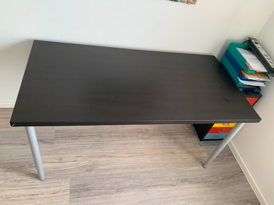 Ikea Schreibtischplatte inkl. 4 Füßen in Lohne (Oldenburg)