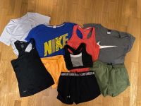 Set aus Laufshorts, Laufshirts von Nike, Under Armour Friedrichshain-Kreuzberg - Friedrichshain Vorschau