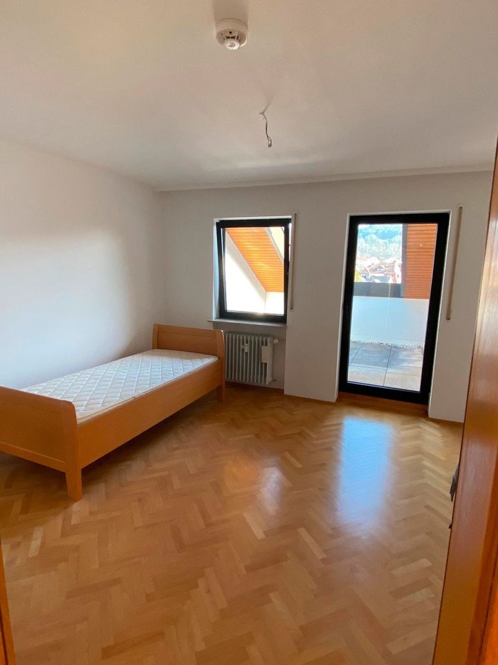 Stilvolle Top-Floor-Wohnung mit Penthouse- Flair für den gehobenen Wohnanspruch im Herzen von Bad Kissingen in Bad Kissingen