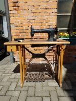 Alte Pfaff Nähmaschine  Tisch Deko Vintage Shabby Style Bayern - Lohr (Main) Vorschau