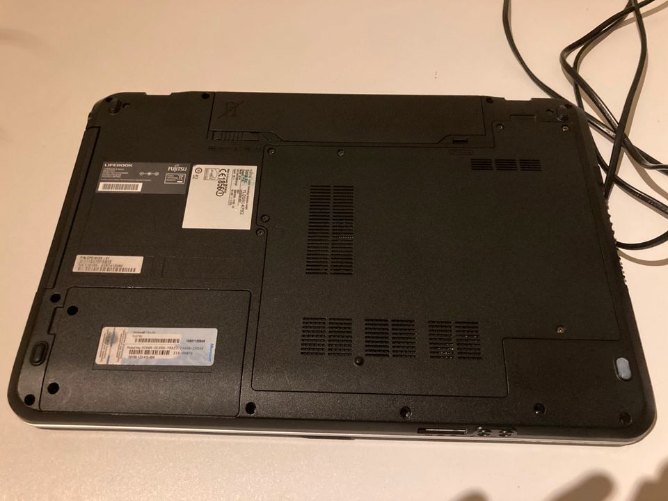 Laptop: Fujitsu Lifebook A531 in Edewecht - Friedrichsfehn