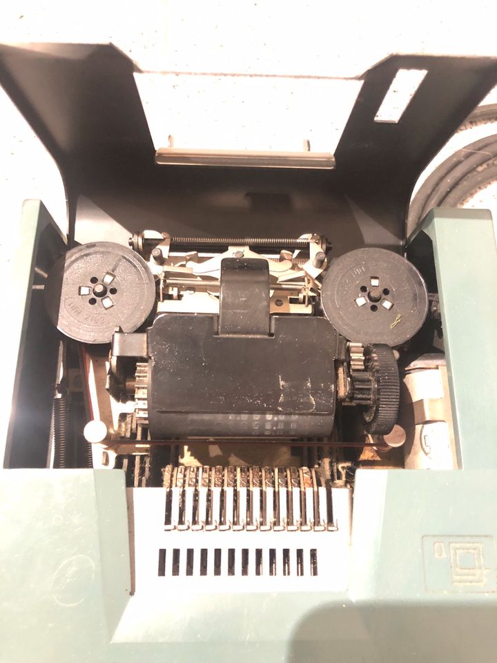 olivetti summa Quanta 20E Made in Italy Rechner in Dornstadt