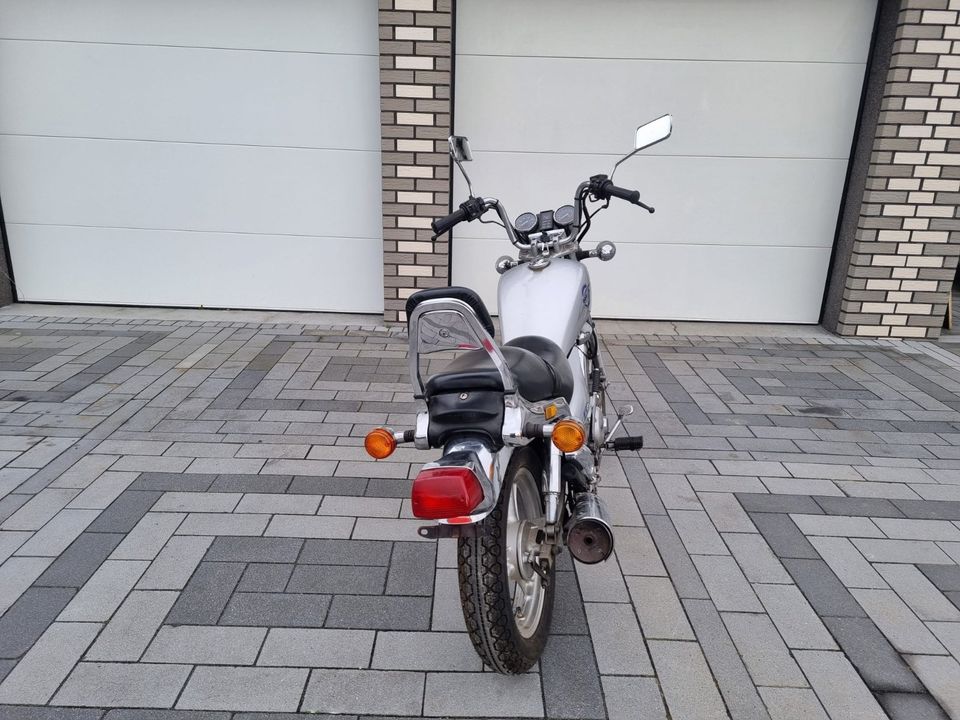 Daelim VC 125 F Motorrad TUV von 02.2024 in Vettweiß