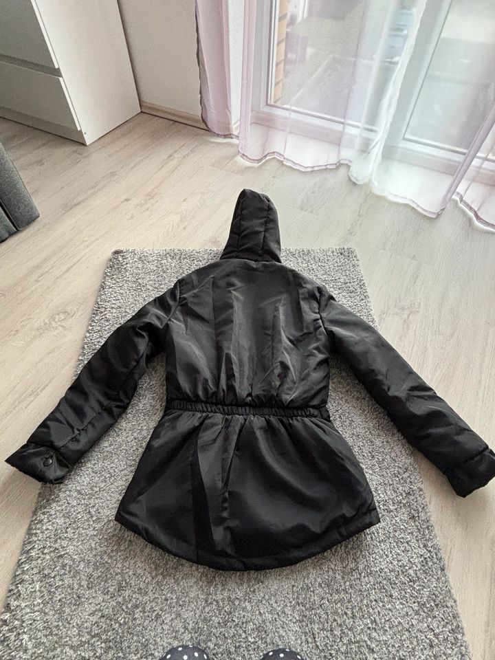 Damen Winterjacke Jack Wolfskin *NEU* in Voerde (Niederrhein)