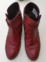 Schuhe Stiefel Stiefeletten Leder Gr. 37 Tamaris Sachsen-Anhalt - Blankenburg (Harz) Vorschau