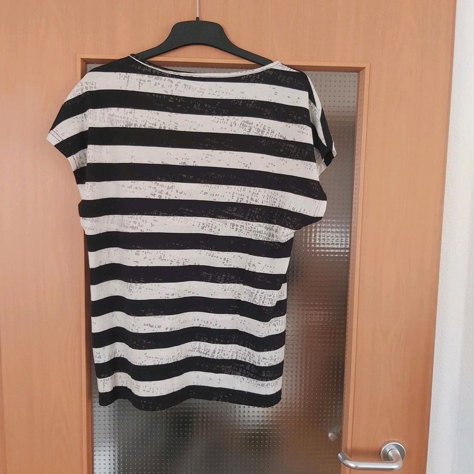 Shirt von Vero Moda - Größe M - Schwarz/Weiß - Guter Zustand in Uhldingen-Mühlhofen