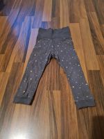 Graue Leggings mit Sternen 92 Hessen - Gießen Vorschau