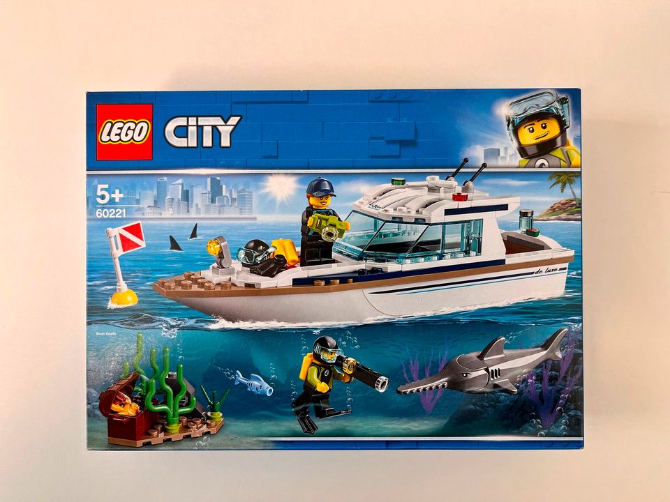 LEGO City Great Vehicles Tauchyacht 60221 in Stemwede