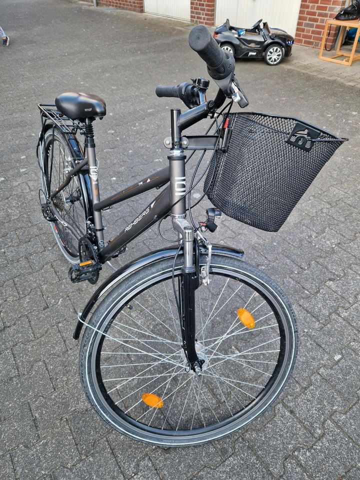 Damen Fahrrad 28"Zoll in Gütersloh