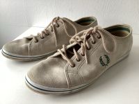 Fred Perry Sneakers Turnschuhe / beige / Gr. 45 Stuttgart - Stuttgart-Ost Vorschau