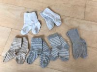 Set Baby Socken 6 Paar grau weiß Größen ca. 10 11 12 13 14 15 Bayern - Mering Vorschau
