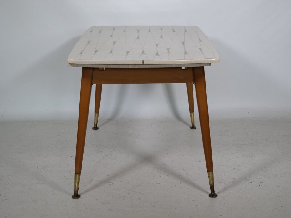 50er Jahre Couchtisch Mid-Century Vintage Design Tisch Nierentisc in Mainz