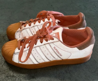 Adidas Superstar Sneaker Orange/Rosa, Größe 40⅔ – gut erhalten! Baden-Württemberg - Filderstadt Vorschau
