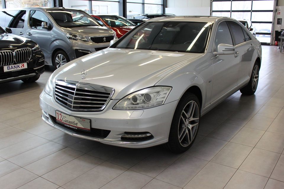 Mercedes-Benz S 500  CGI BE*LED*Kamera*Leder* in Anzing