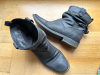 Schwarze Leder Stiefeletten 39 Nürnberg (Mittelfr) - Südstadt Vorschau