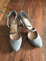 S Oliver Pumps Sandalen High Heels gr. 42 NEU Baden-Württemberg - Köngen Vorschau