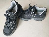 Lowa Wandernschuhe Größe 39,5 Bayern - Mühldorf a.Inn Vorschau
