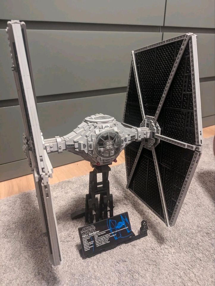 Lego 75095 TIE Fighter UCS Star Wars mit Anleitung in Mecklenbeck