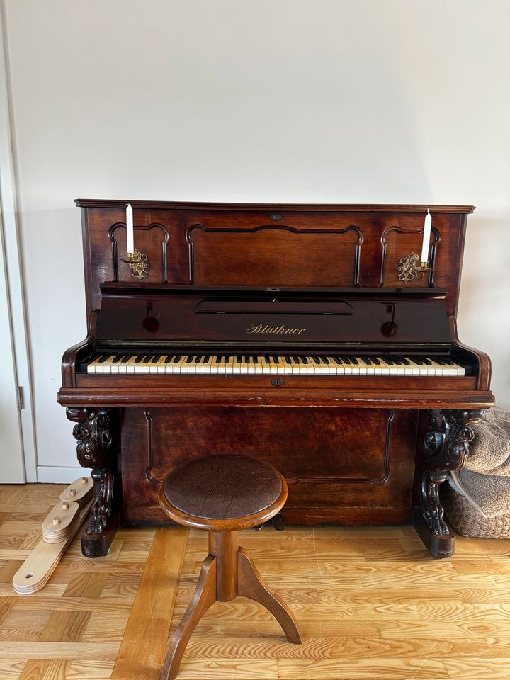 Antikes Blüthner Klavier in Scharbeutz