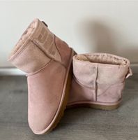 UGG Lammfell Boots Stiefel Nordrhein-Westfalen - Krefeld Vorschau