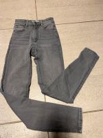 Pull & Bear Jeans Gr 32 (8stück) Baden-Württemberg - Mannheim Vorschau