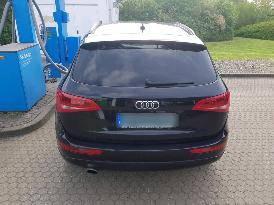 AUDI Q5 2.0 TDI  S Line STANDHEIZUNG in Wolfenbüttel