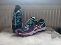 Asics Hallenschuh  Größe 37 Niedersachsen - Eschede Vorschau