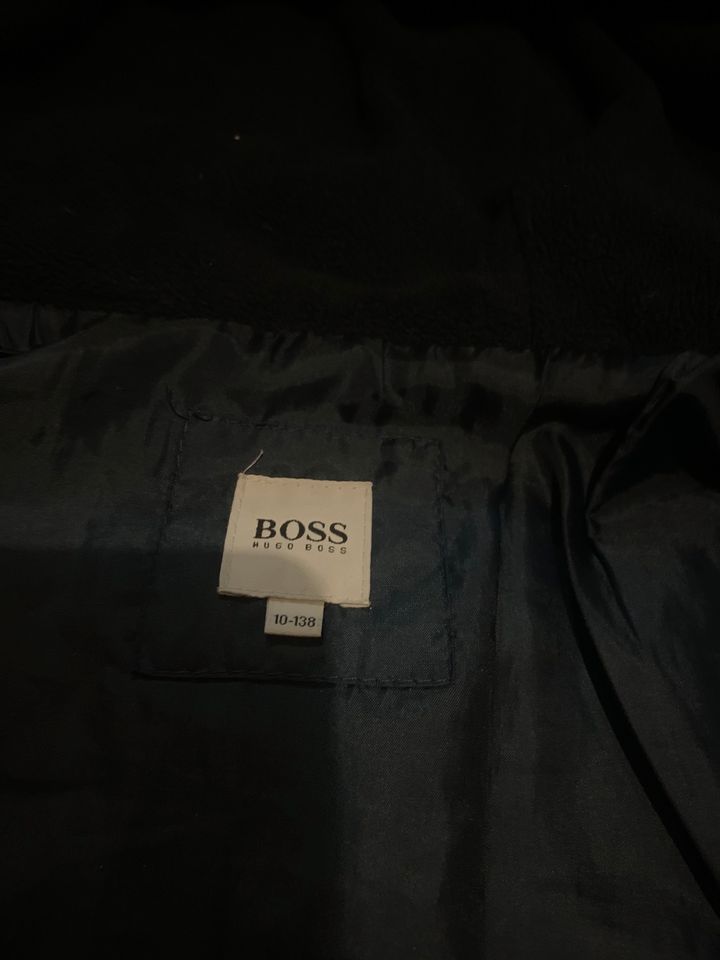 Original BOSS Hugo Boss 10-134 Kinder winterjacke daunen Jacke in Berlin