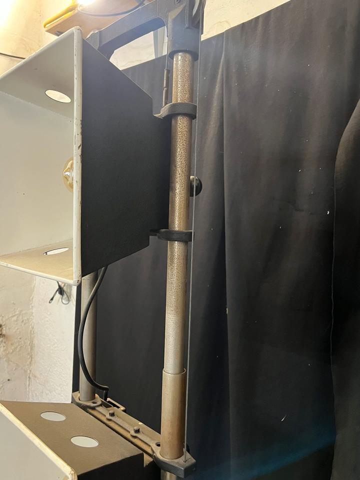 Loft Studio Scheinwerfer Strahler Post Stativ industrial in Lustadt