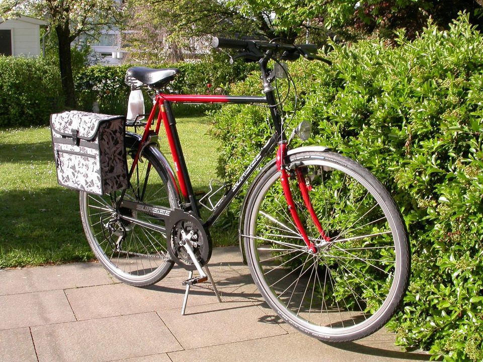 Prächtiges Vintage Fahrrad Sursee „Swiss Made“ 28 Zoll in Königswinter