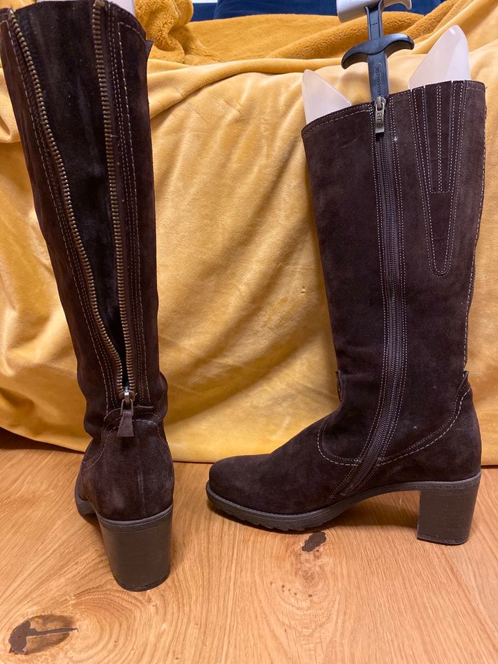 Damen (Weitschaft-) Stiefel braun Ara Wildleder, NEU, Größe 38 in München -  Bogenhausen | eBay Kleinanzeigen ist jetzt Kleinanzeigen