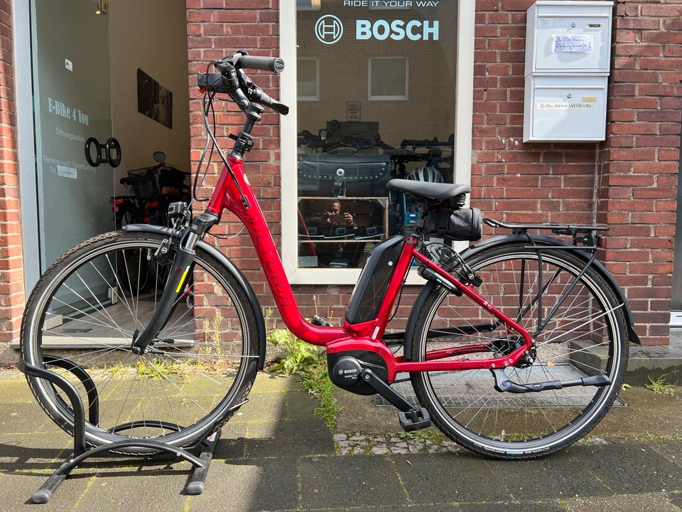 Victoria e Trekking 7.6 (2022) Vorführrad-500 Wh-Rh 51 cm e-bike in Neuss