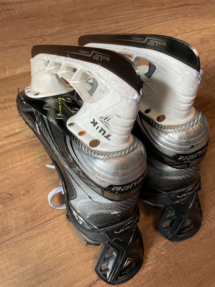 Bauer 2X Pro Eishockey Schlittschuhe 7 D 42 in Lampertheim