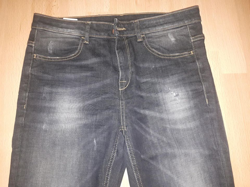 Benetton Jeans Skinny in gr. L ( W 31) in Hannover