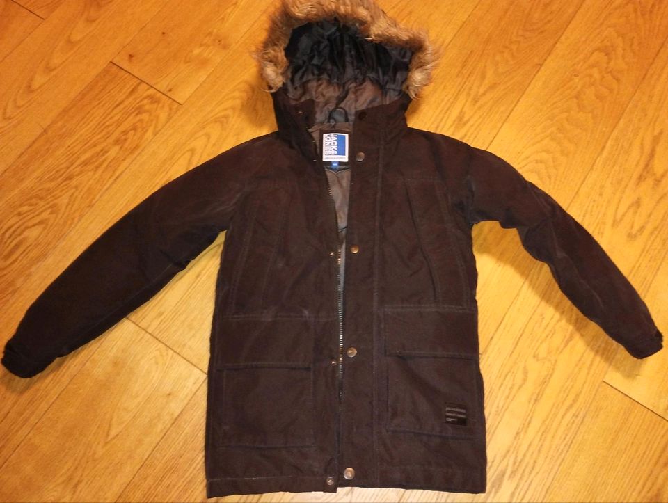 Winterjacke für Kinder von JACK & JONES in Größe 140 in schwarz in Buchloe