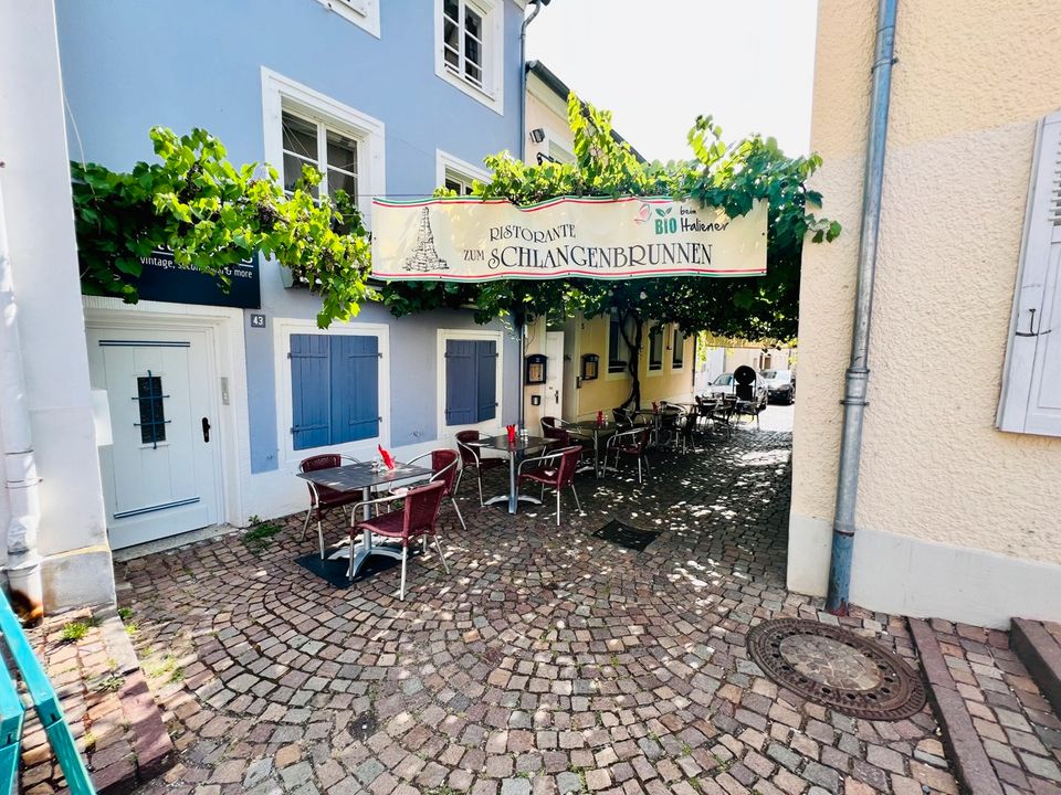 *** Schönes Altstadthaus mit einer Gewerbeeinheit und Wohnung im Herzen von Blieskastel *** in Blieskastel