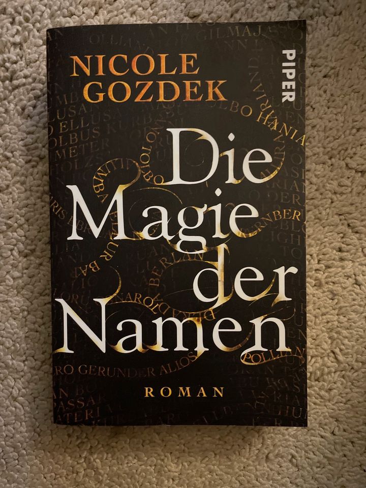 Die Magie der Namen Gozdek in Hamburg