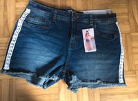 Jeansshorts kurze Hose Up2fashion blau weiß Größe 36 Niedersachsen - Hodenhagen Vorschau