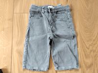 graue kurze Jeans, Shorts von Zara in Gr. 152 Bayern - Obernburg Vorschau