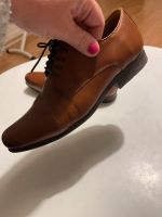 Next elegante Schuhe braun Leder 35,5 Kr. München - Haar Vorschau