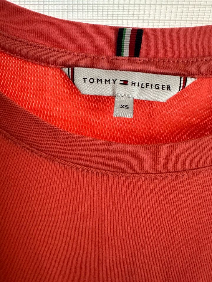 Tommy Hilfiger T-Shirt in XS in Duisburg