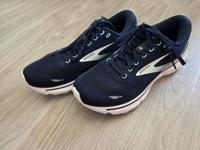 Laufschuhe Brooks Ghost, dunkelblau, Gr. 42 Baden-Württemberg - Elchesheim-Illingen Vorschau